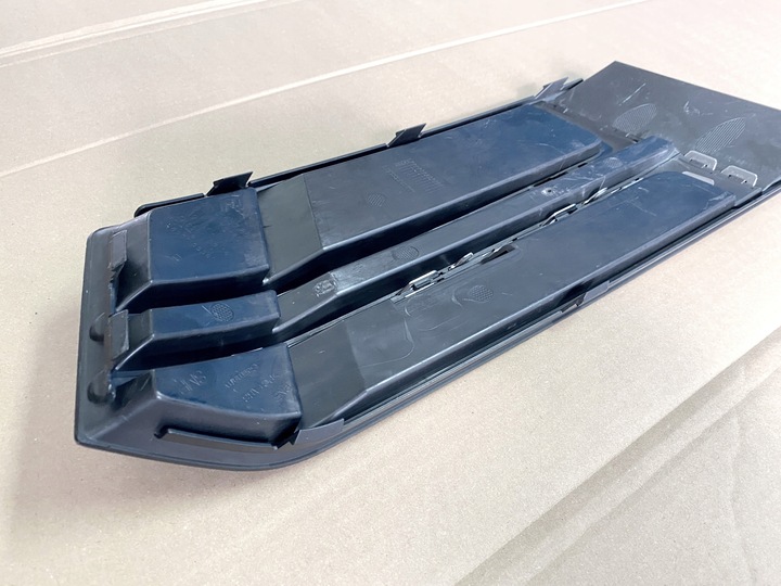 фото №7, Решётки бампера правая audi a4 b9 8w0 s-line - aso