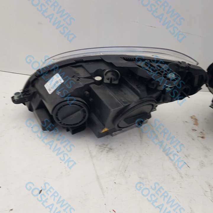 фото №10, Mercedes c 63 amg фара лампа комплект новий