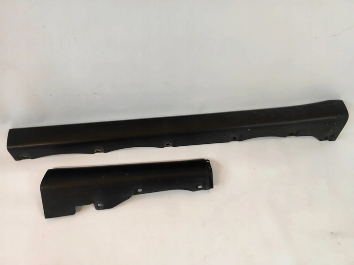 фото №1, Toyota celica vi 6 cabrio - планка пороговая правая комплект