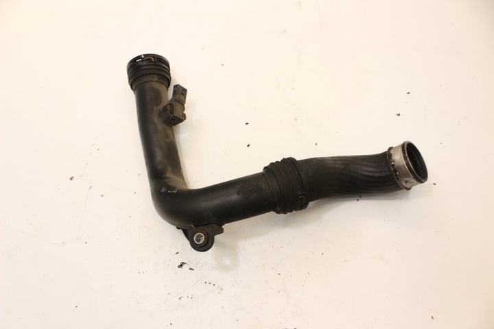 фото №4, Труба интеркулер воздуха 1k0145839d 1k0145762ad vw touran i 2.0 tdi