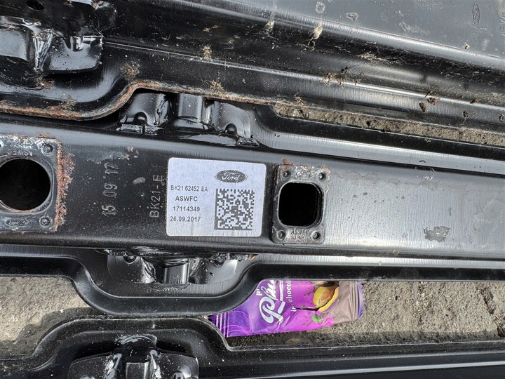 фото №14, Сидіння диван зад шкіра сидіння + кронштейни ford custom tourneo 12-23r