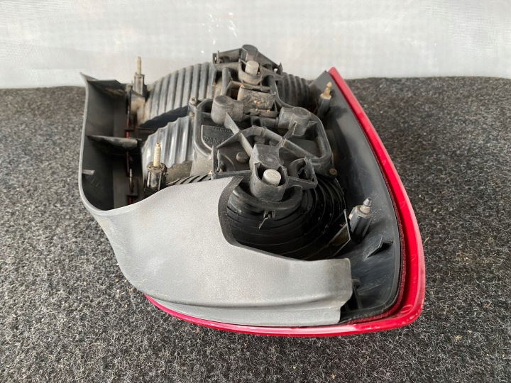 фото №12, Фара праве зад nissan primera p12 sedan + вкладка - 89025237