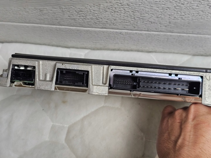 фото №3, Підсилювач радіо аудіо bose audi a6 c7 a7 s7 a8 d4 4g0035223a