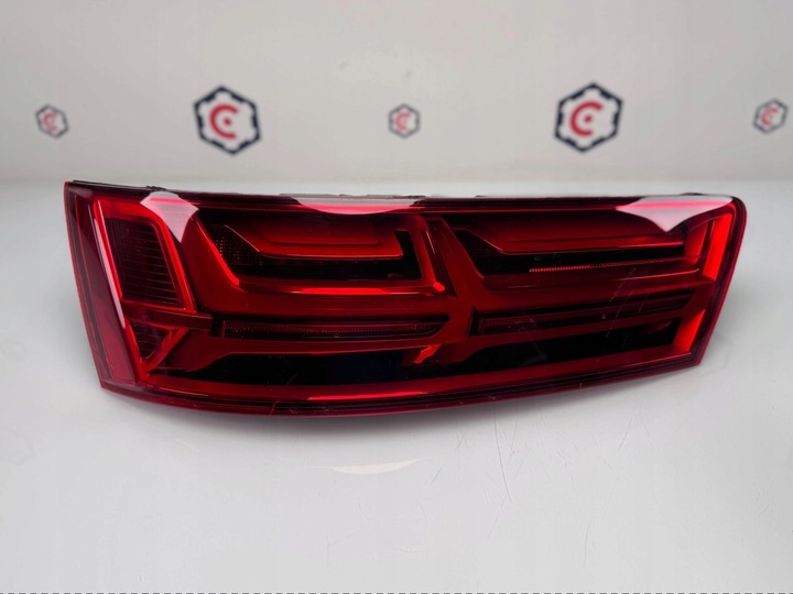 фото №1, Лампа левая зад audi q7 4m