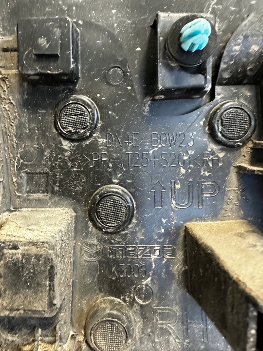 фото №8, Mazda cx30 планка крыльев правая перед dn4e