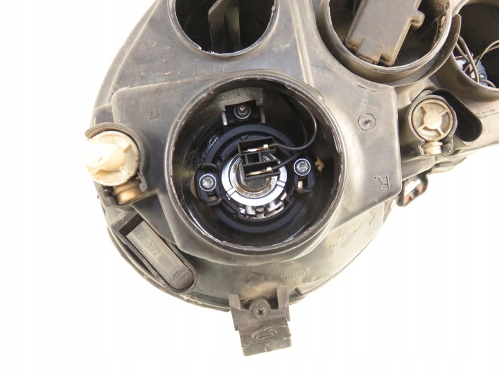 фото №6, Фара права передня vw polo iv valeo 89306849