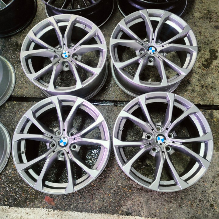 фото №16, Оригинальные alusy bmw 17' 5x112 комплект красивый