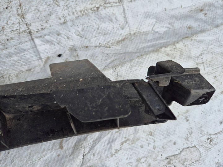 фото №13, Bmw 3 f30 f35 f31 12- решітка середня бампера передньої