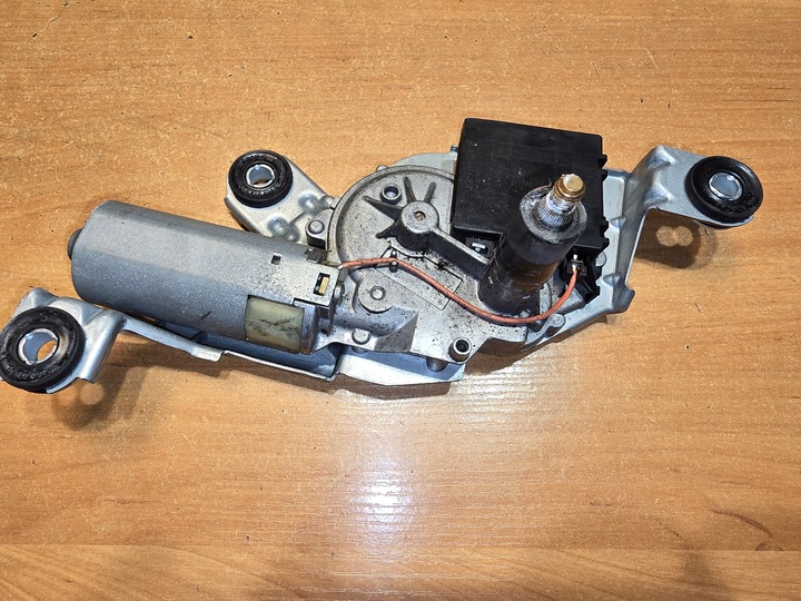 фото №13, Bmw x3 e83 механізм двигунчик двірники кришки зад 6917907