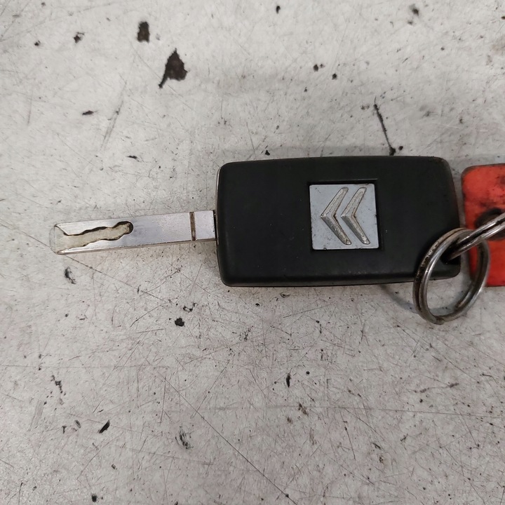 фото №13, Citroen c4 замок запалювання + ключ n0502073 1057320