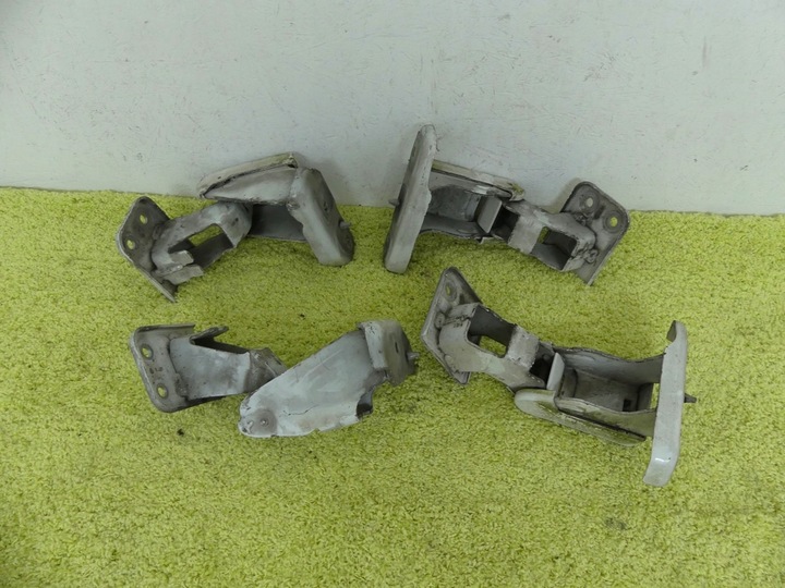 фото №1, Петля двері зад jumpy 2 ii 06-16 expert scudo l+r оригінал