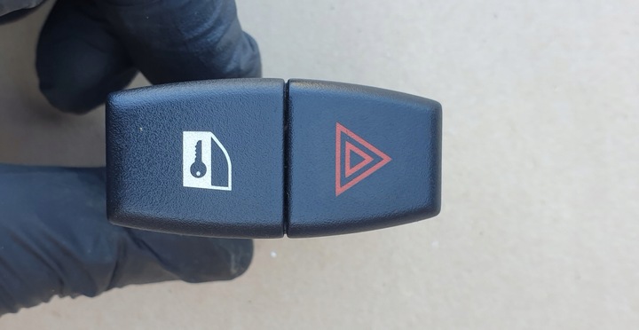 фото №12, Вимикач світла аварійних кнопка bmw 5 e60 e61 x5 e70 оригінальний номер eu