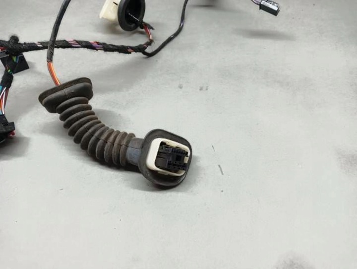 фото №7, 5l0971161k жгут установка дверь зад левый yeti