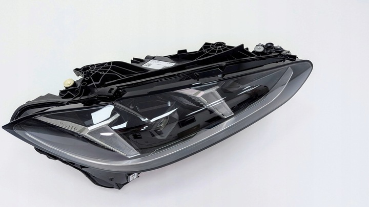 фото №1, Лампа led фара правые перед bmw g22 g82 m4 i4 lci рестайлинг оригинал новая