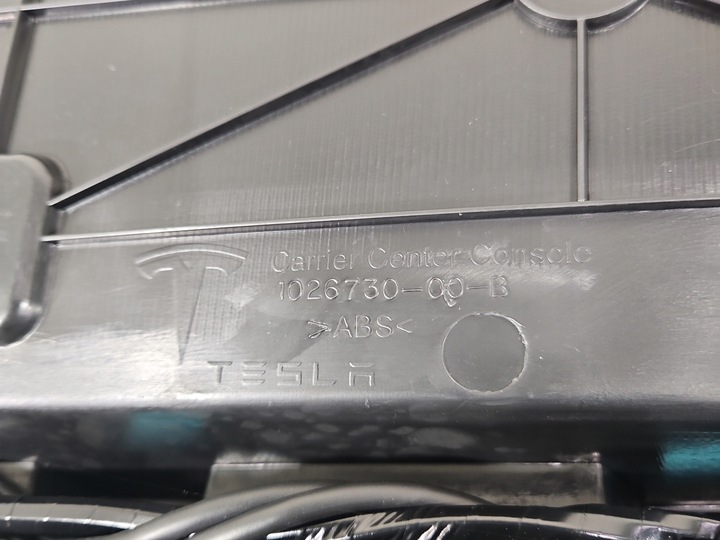 фото №15, Підлокітник тунель tesla модель s 1004815-07-b 1004815-07