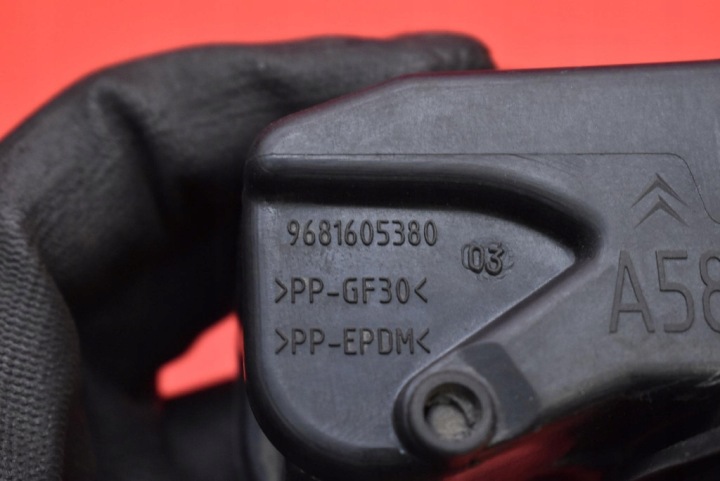 фото №10, Крышка заливка топлива чёрная 9681605380 citroen c3 picasso рестайлинг 12-16