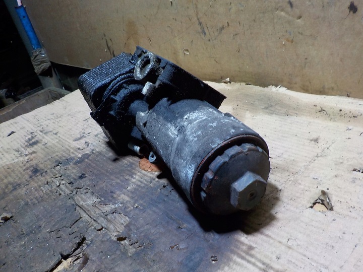 фото №7, Основание фильтра масла passat b6 06r. 045115389