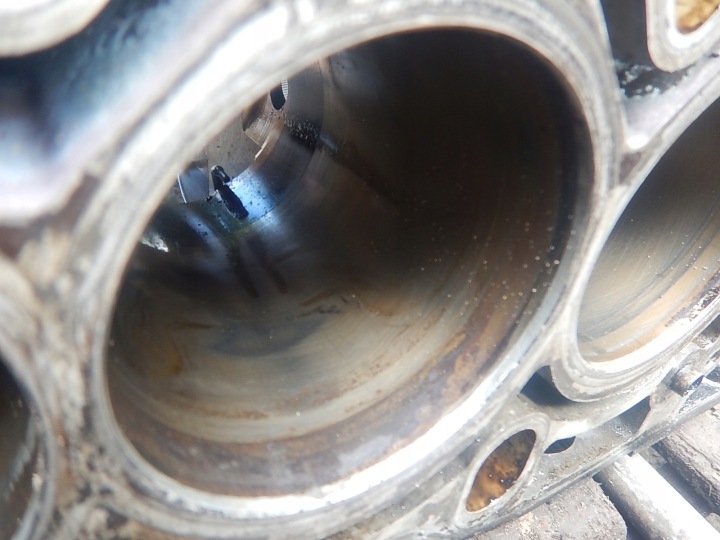 фото №11, Bmw e87 e90 e92 1.8 2.0 n43 n43b20a рестайлинг блок двигателя 7552781 оригинал