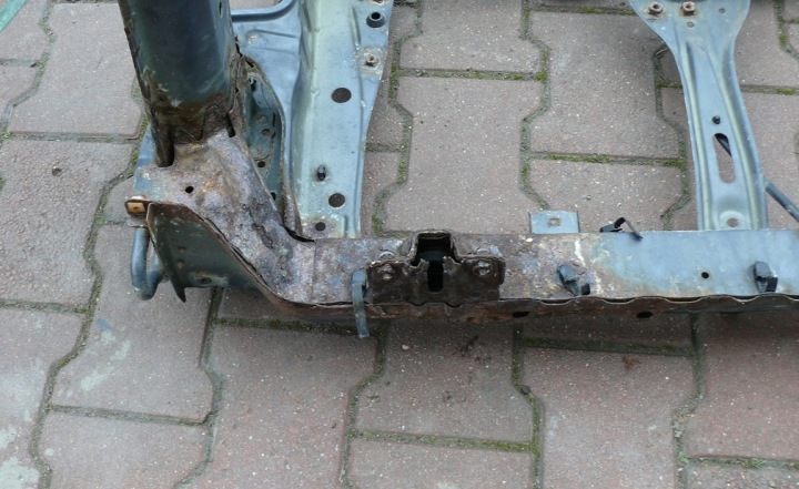 фото №10, Передняя панель окуляр subaru impreza iii 3 xv 2.0d 150km ee20z 07-11