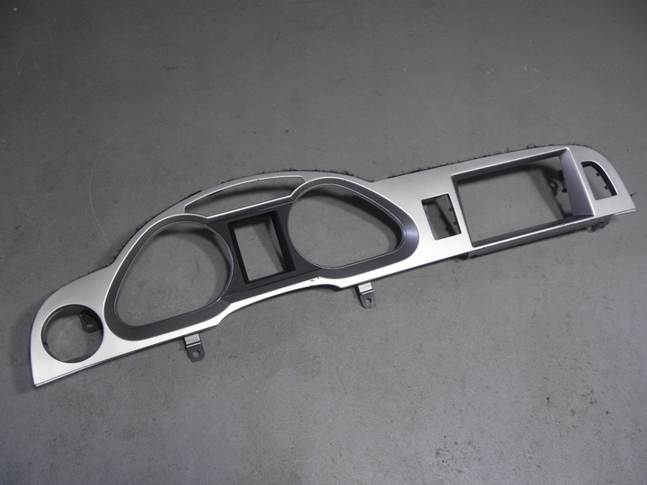 фото №1, Audi a6 c6 // защита рамка спидометра 4f1857115f