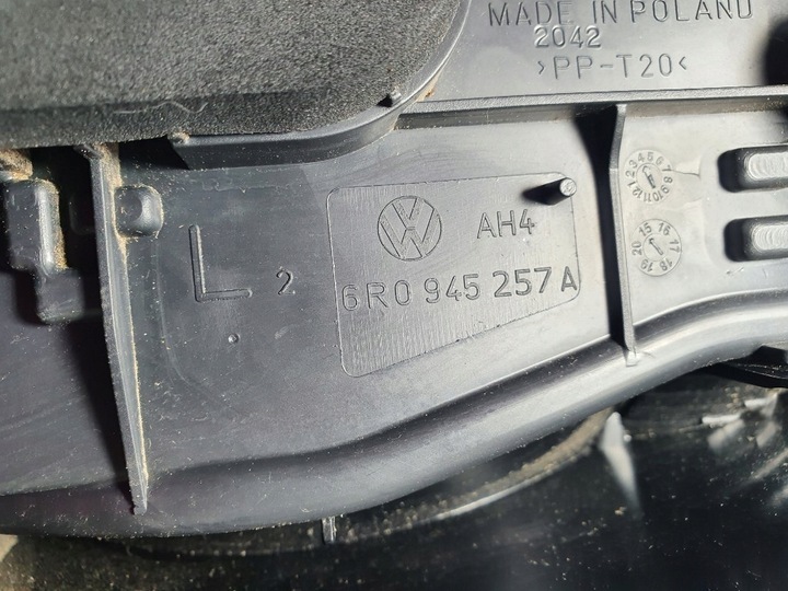 фото №12, Volkswagen polo 6r дорестайлинг лампа левая задняя левый зад оригинал superstan