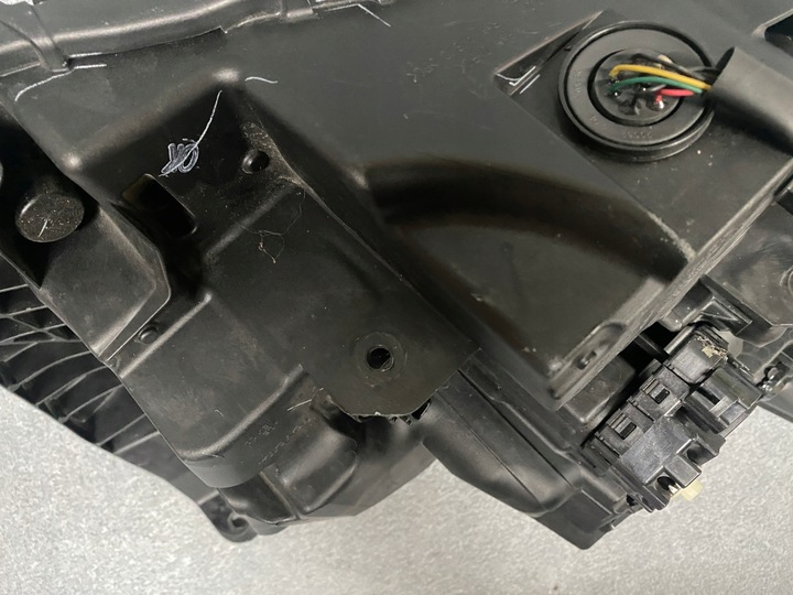 фото №13, Лампа toyota tundra led usa оригінал ліва