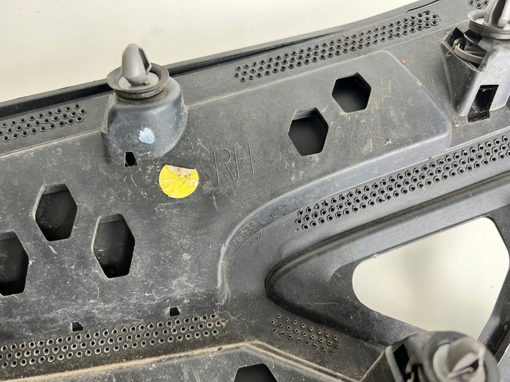 фото №3, Ford grand c-max накладка правая крыльев зад am51