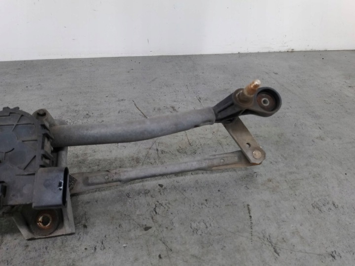 фото №6, Механізм склоочисника lancia ypsilion iii 3397020595 0390241533 bosch