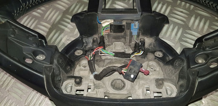 фото №11, Range rover evoque l538 кермо шкіра з підігрівом pod пелюстки bj32-3f563-xe