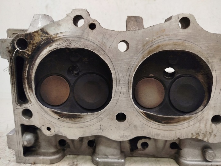 фото №8, Головка двигуна rover hrc1050 3500 v8 2