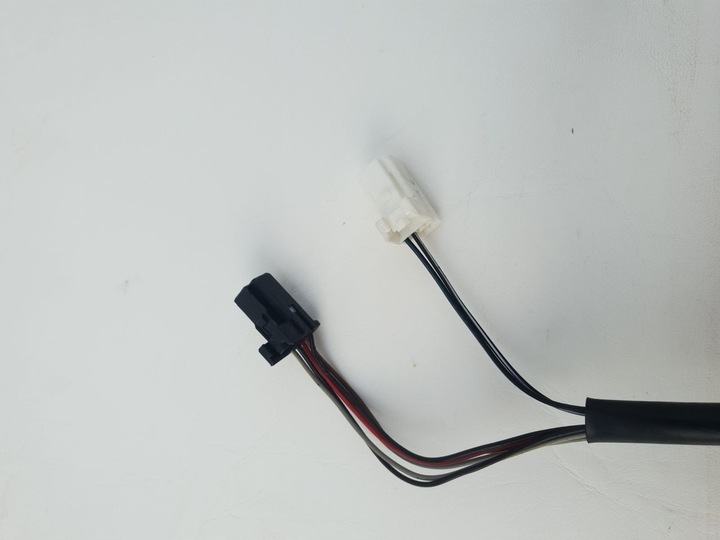 фото №10, Nissan leaf ii 17-20 зеркало левый перед 8pin 6+2