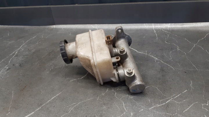 фото №8, Насос тормозная hyundai lantra 1.6i