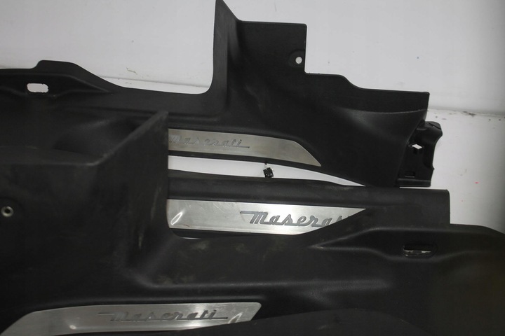 фото №3, Планка накладка порогова комплект maserati levante