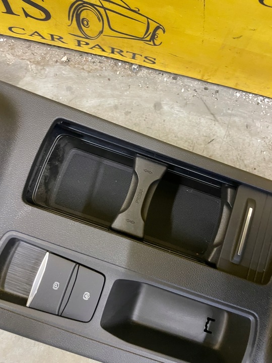 фото №6, Подлокотник бардачок средство ford kuga mk3 st-line