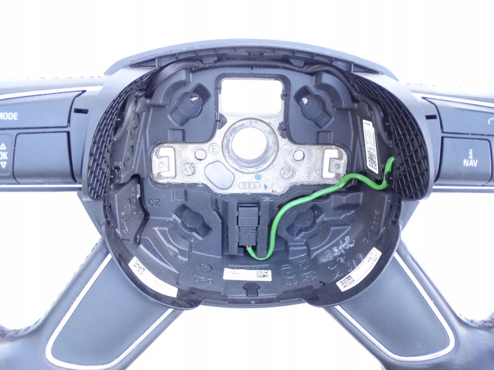 фото №8, Audi a4 b8 a5 8t a6 c7 a7 руль многофункциональная чёрная кожа 4-спицевая