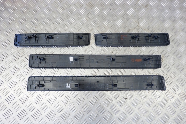 фото №8, Планки декоративный порогов honda cr-v iv rm_ 84212toaa0120 2.2l дизель 110kw