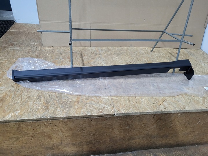 фото №11, Kia sportage 5 v 22r планка пороговая накладка левая