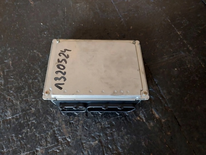 фото №8, Блок керування двигуном (ecu) / модуль ecu volkswagen passat b5 1.8 8d0907558b