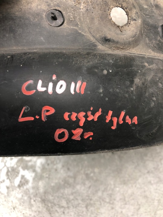 фото №7, Підкрилок лівий перед запчастина задня renault clio iii 8200289945