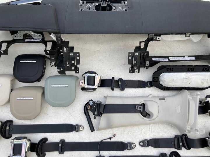 фото №5, Range rover discavery v 5 панель консоль подушки