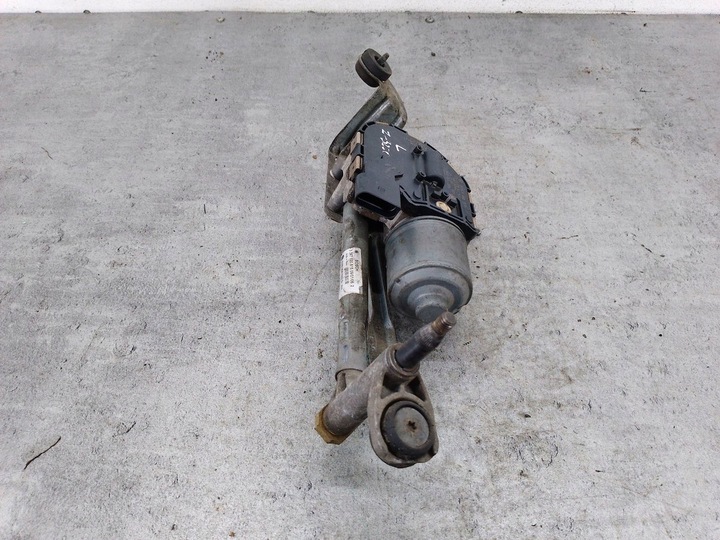 фото №6, Двигунчик двірник лівий vw golf plus i 3397020815 0390241945 bosch