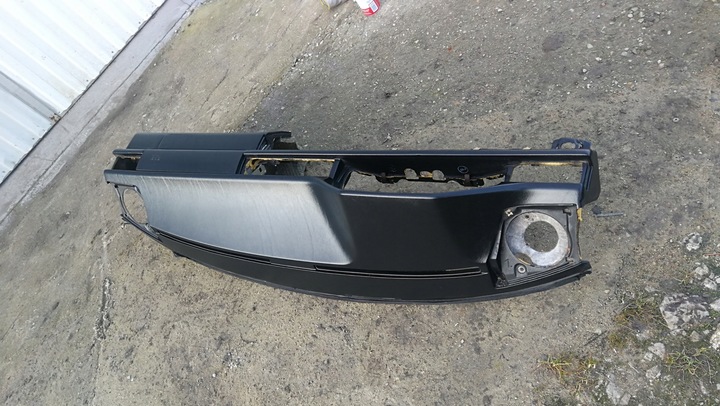 фото №9, Панель раздаточная чёрная bdb mercedes 124 w124 ce