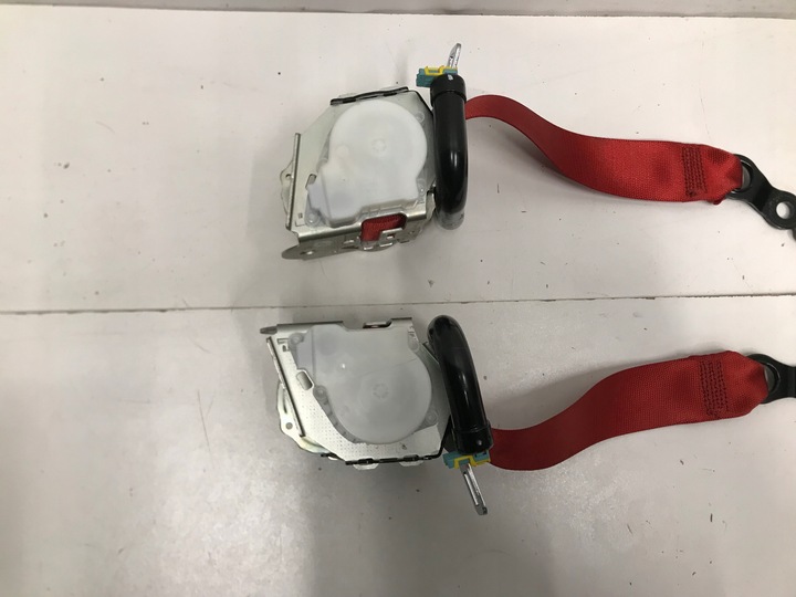 фото №4, Mercdes w205 купе pas безпеки перед зад 4x