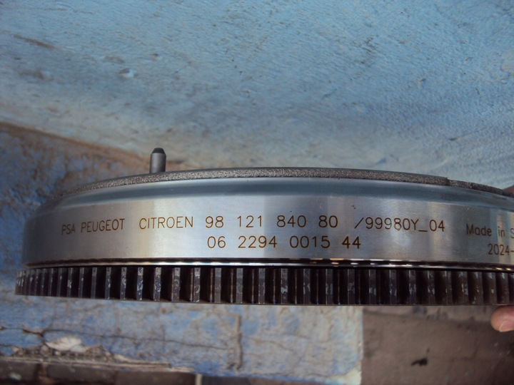 фото №4, Колесо двомасовий citroen c4 peugeot partner iii 1.6hdi 1638837380 9812184080