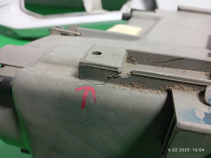 фото №7, Лампа права перед mercedes s клас w126 79-91 1305235092 1305620452 bosch