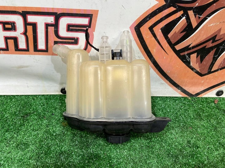 фото №8, Бачок расширительный воды l550 k8d2-8k218-ab