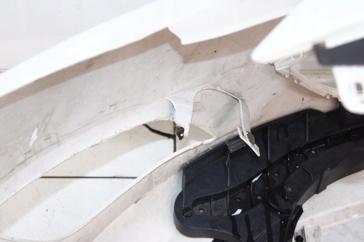 фото №13, Opel astra j 09r- бампер перед переднє z40r