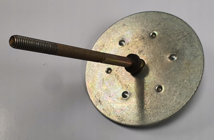 фото №2, Гвинт колеса запасного mercedes w126