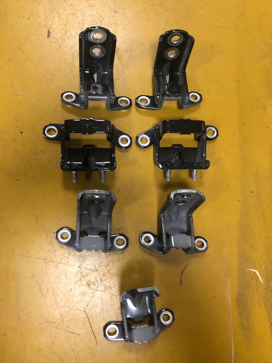 фото №1, Петлі двері перед зад лівий праві nissan leaf ze0