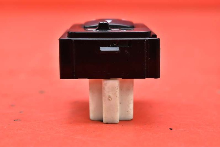 фото №6, Панель регулювання дзеркал 183569 mitsubishi lancer 7 vii 00-08